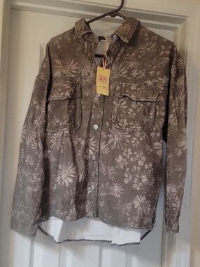 entro Womens  Lightweight Floral Print Shirt Jacket - Brown